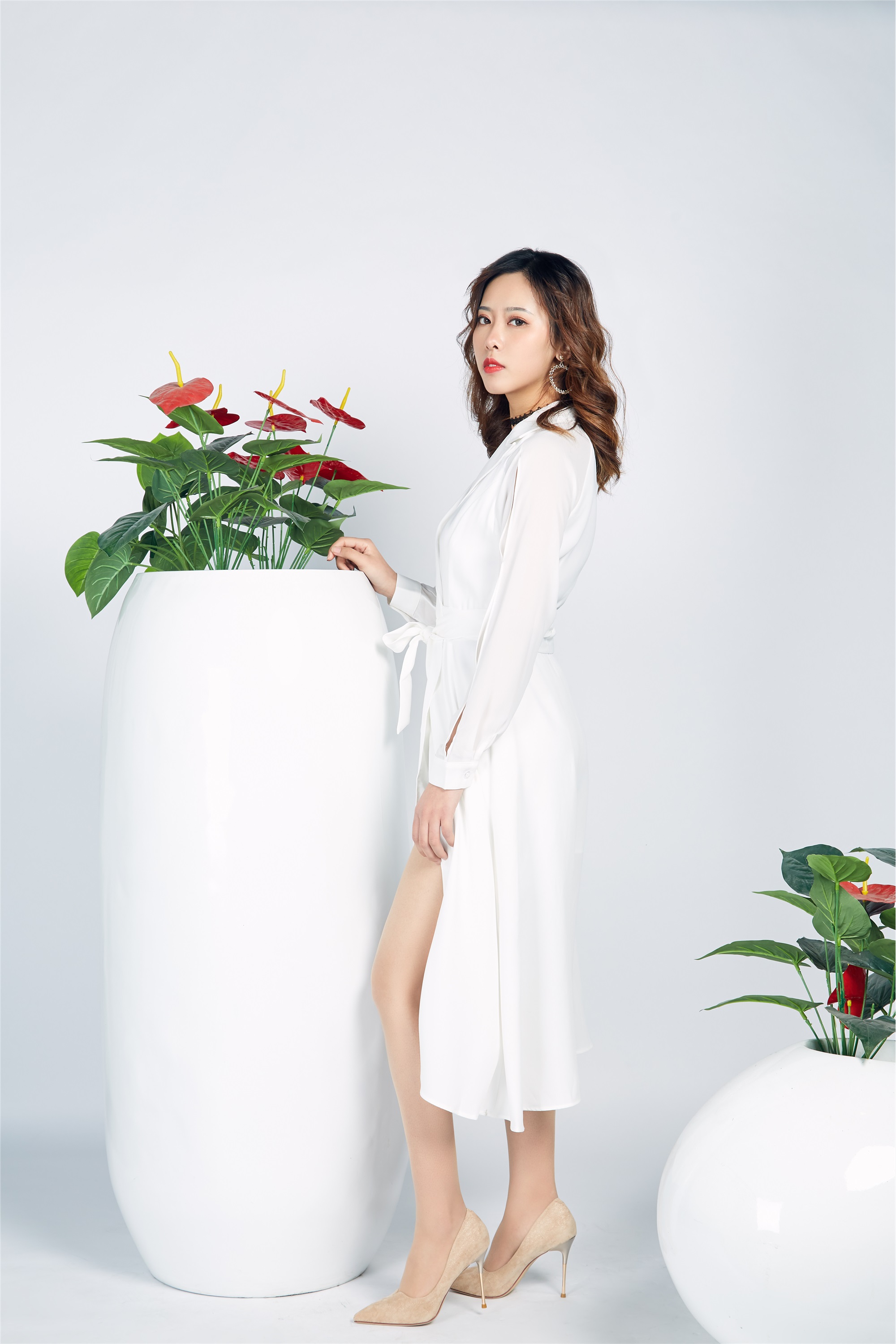 Ness Photo No.024 Morning Quiet - White Slits Dress